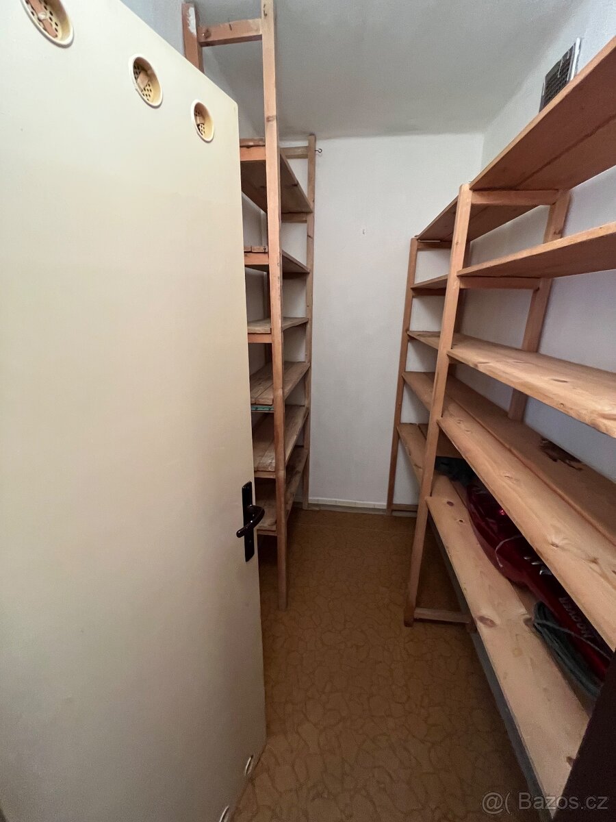 Pronájem 3+1, 80m2, 11 patro, Slezske - 14