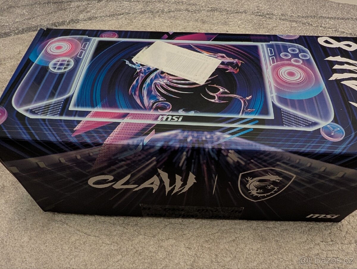 Herní konzole MSI Claw 8 AI+ (A2VM-O22CZ) béžový - 14