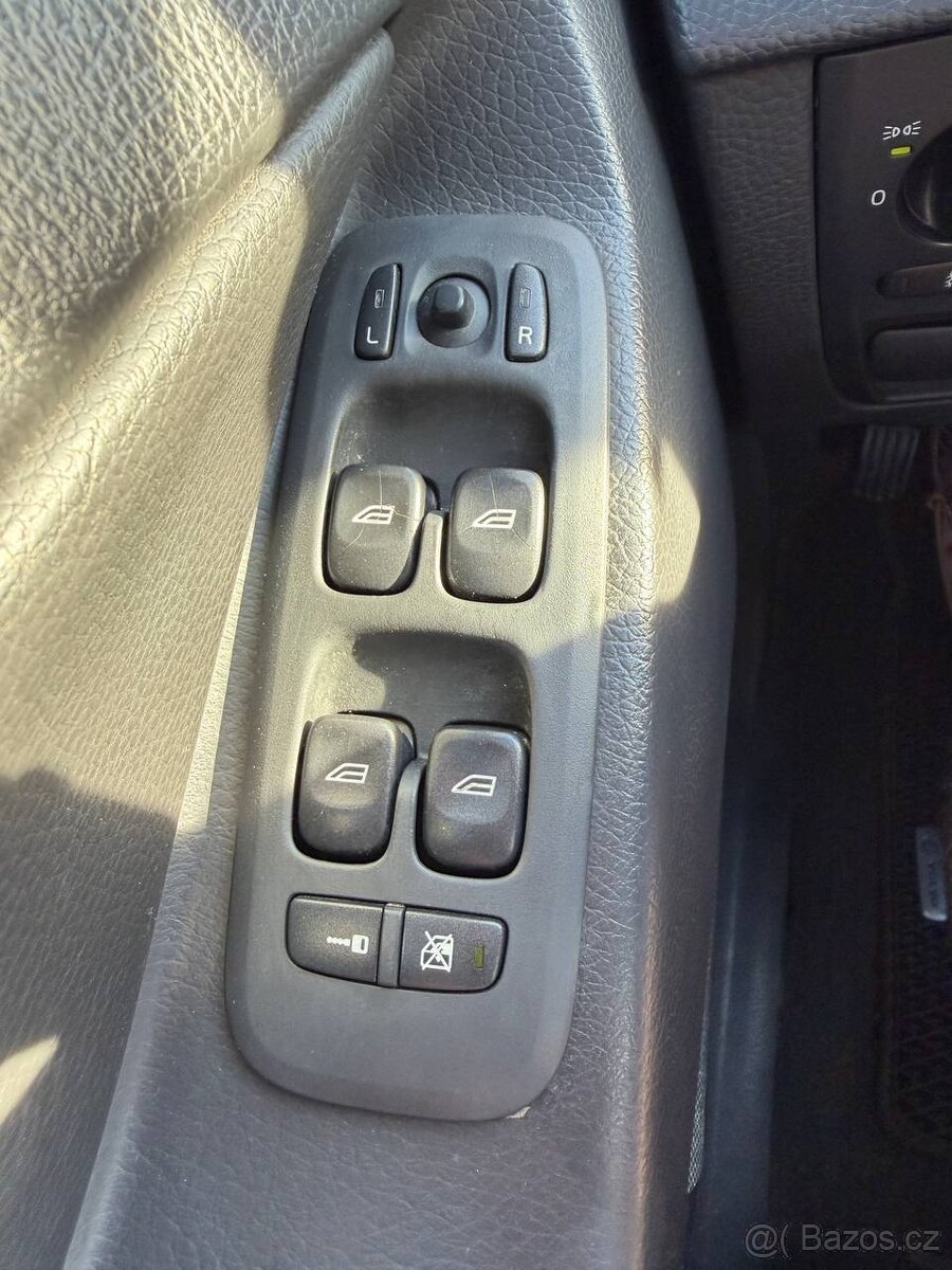 Volvo XC90 - 14