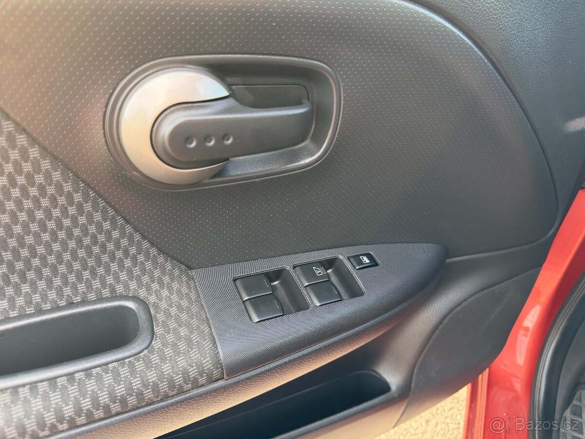 Nissan Note 1.4i, ČR, 1.MAJ, NOVÁ STK, TZ - 14