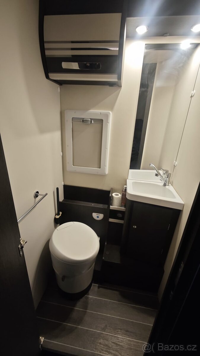 Obytný vůz - Ford Kronos - 14