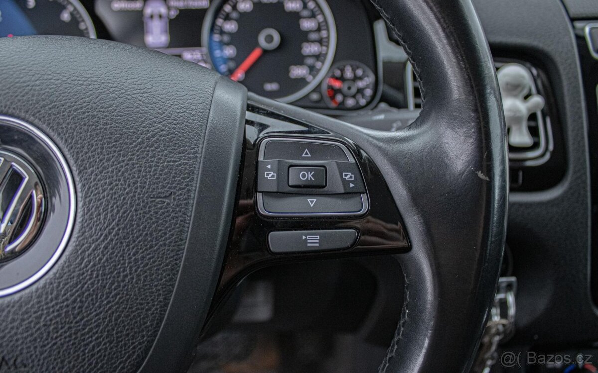 VW Touareg II 3.0 V6 TDI BMT 4MOTION Mountain - 14