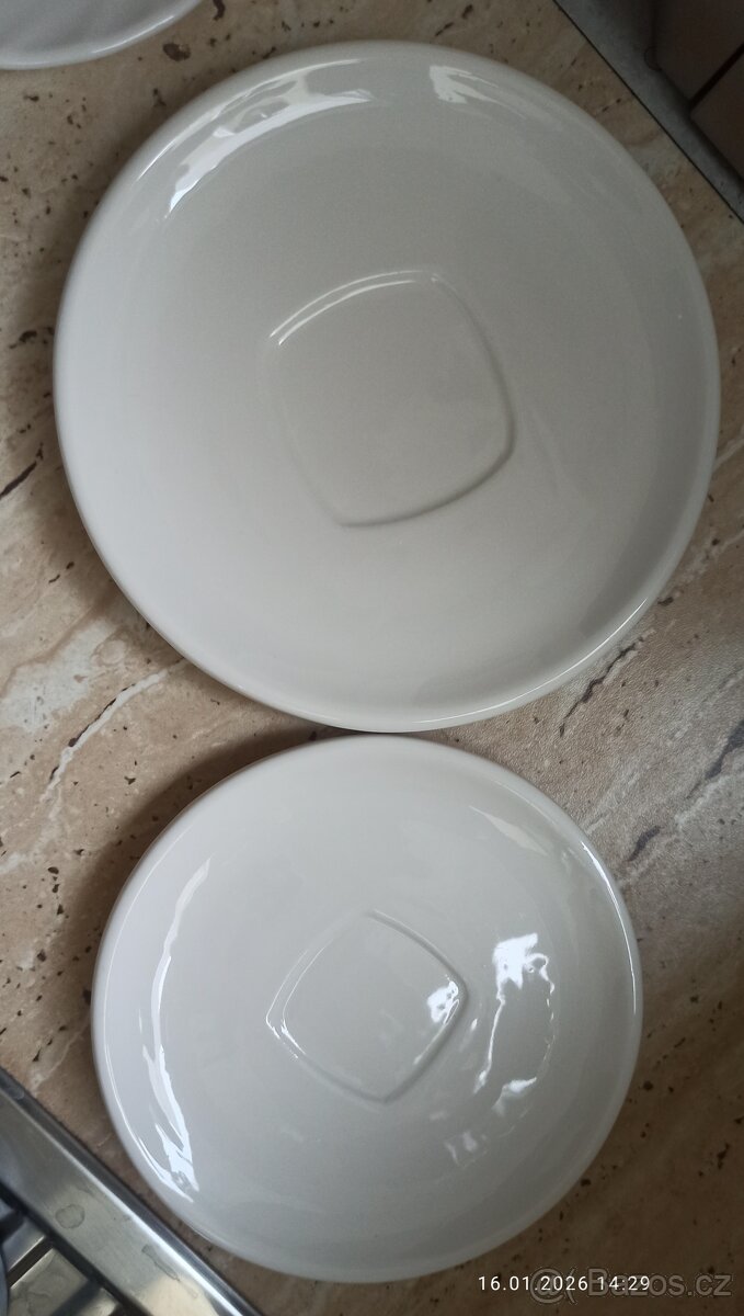 sady hrnečků,podtácků, skleniček - 14