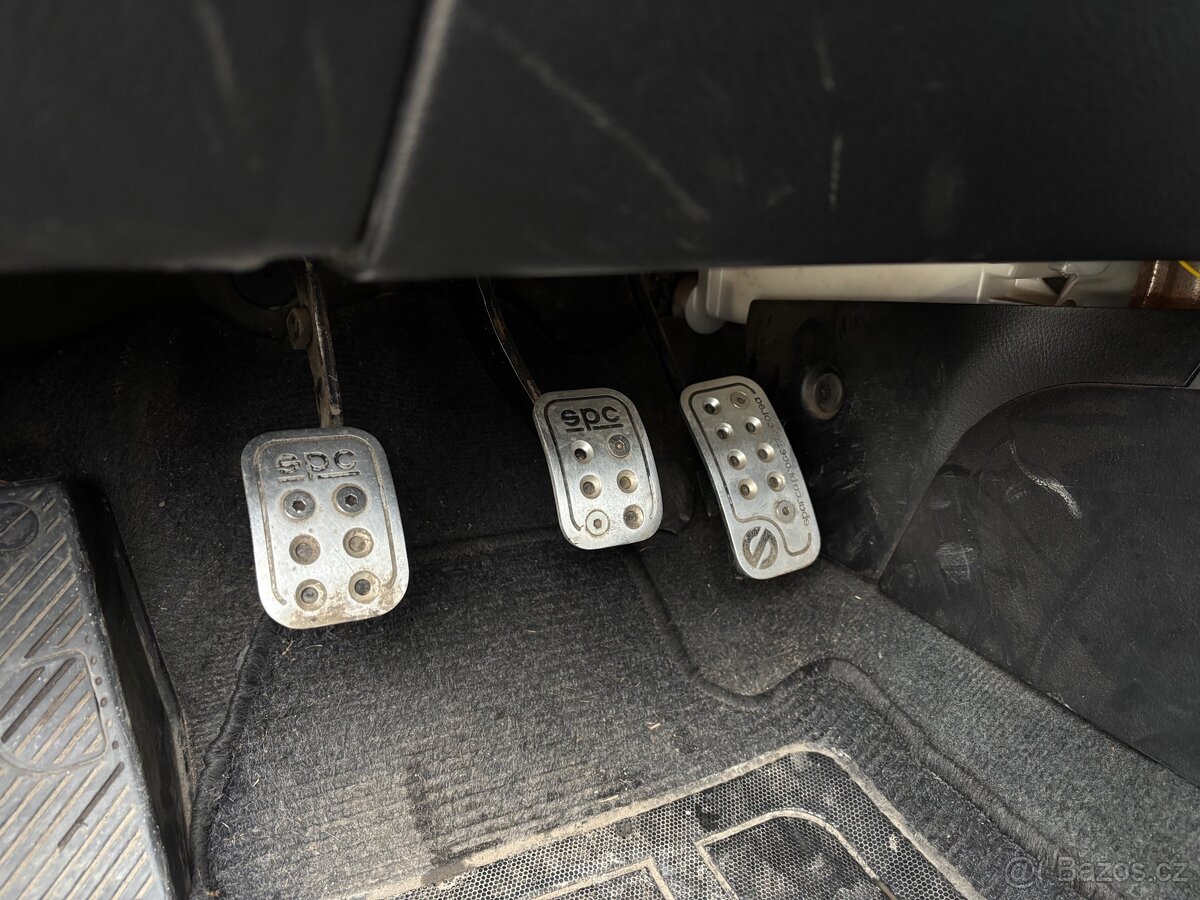 Mitsubishi Lancer Sport Wagon - 14