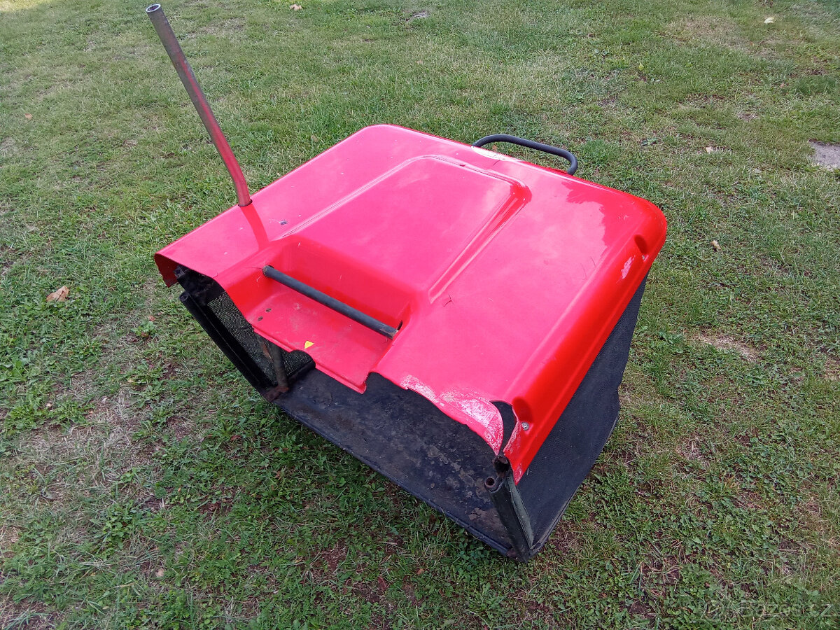Koš na zahradní traktor - 14