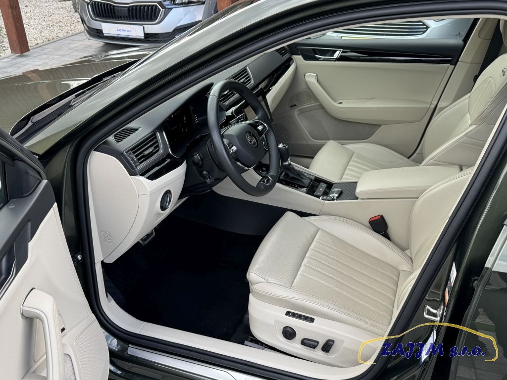 Škoda Superb L&K 2.0TDI 147kw 4x4 DSG 5/2023 DPH - 14