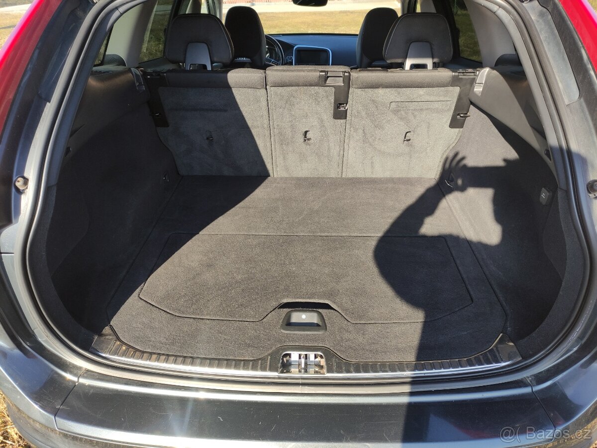 Volvo xc60 2.4D D5 162kw - 14