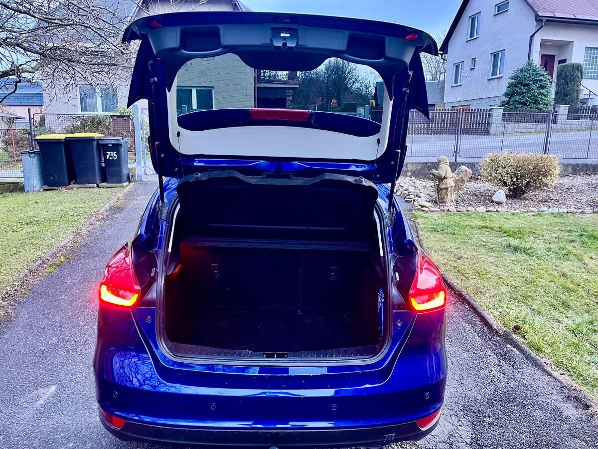 Ford Focus 1.5 EcoBoost,150PS,NOVÝ MOTOR, rok 10/2017 - 14