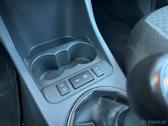Škoda Fabia II 1.2 TSI / 63kW / 2011 /  DIGI KLIMA / SENZORY - 14