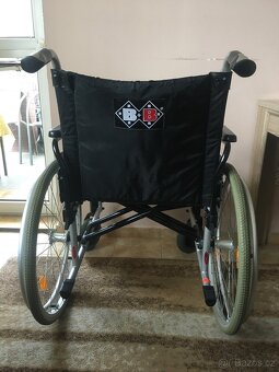Elektrický invalidní vozík + klasický NOVÉ BATERIE - 14