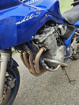 Suzuki bandit 600 S - 14