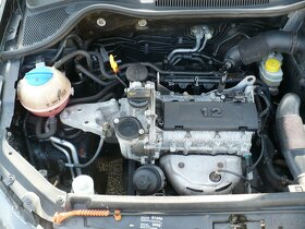 Volkswagen Polo 1.2 HTP - 14