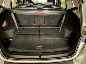 BMW 218d, GRAN TOURER, AT, 7 míst, nez. topení, Luxury - 14