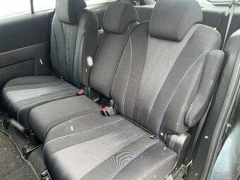Mazda 5 2,0i 110kW 7 míst - 14