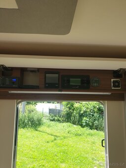 Obytný vůz Mercedes Eura Mobil Contura 766 EF - 14