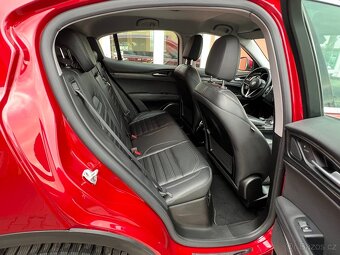 Alfa Romeo Stelvio 2.0 AWD 206kW - 14