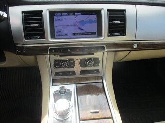 JAGUAR XF 2,2D 147kw Sportbrake Automat  2013 - 14