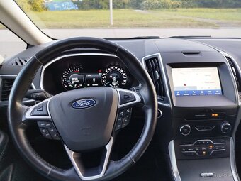 Ford S-Max 2.0 110 kw Titanium, LED, Velmi hezký DPH - 14