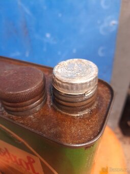 Plechovky od olejů - 14