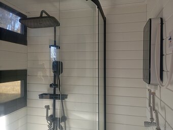 Stavební pozemek 735m2 + obytný kontejner - 14