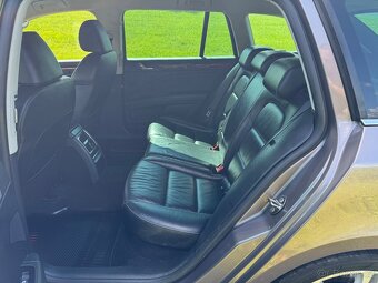 ŠKODA SUPERB II 2.0 TDI COMBI/125 kW/ZÁRUKA/LETNÍ SLEVA - 14