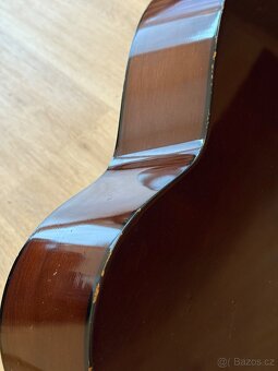 Klastická kytara Yamaha C40 se strapp buttons a pouzdrem - 14