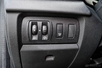 Renault Mégane 1.6 16V Limited LEN 26000KM - 14