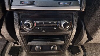 BMW X5 xDrive40d/ M-packet/ Servis BMW/NOVA CENA - 14
