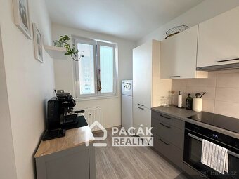 Pronájem luxusně zrekonstruovaného bytu 2+1, 45 m² - Olomouc - 14