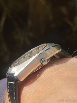 Hodinky Omega Seamaster / 40mm / masivni - 14