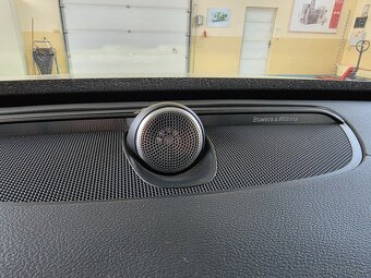 Volvo XC90, B5 R design-Black,mild hybrid, model 2020 - 14