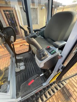 Prodáme zánovní Minibagr pásový Wacker Neuson ET18 - 14