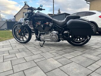 Harley Davidson Breakout M8 114 - 14