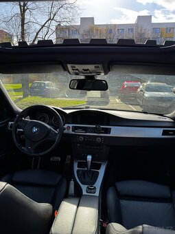 BMW E90 330d LCI M sport paket, automat, aktivní řízení - 14