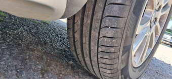 Volvo xc60 d5 136kw - 14