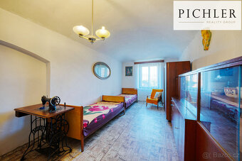 Prodej rodinného domu 215m2, pozemek 928m2 - 14