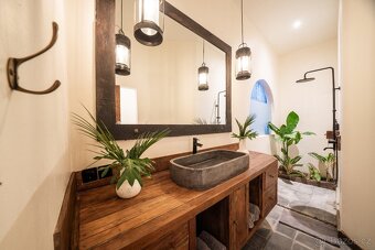 Unikátní vila na BALI. K podnikání nebo bydlení - 14