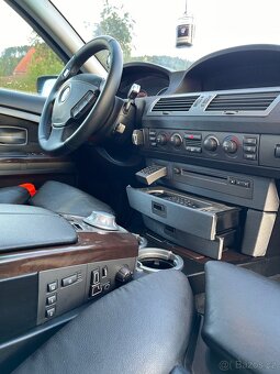 e65 745i V8 - 14