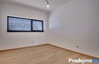 Prodej rodinného domu 3+kk, 81m2 - Hevlín, ev.č. 100030 - 14