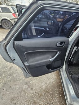Ford Mondeo 2010 2.0 d/103 kw TDCi - 14