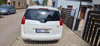 REZERVACE Peugeot 5008 1.6hdi Automat - 14