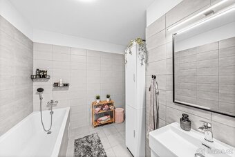 Prodej bytu 4+kk 82 m² Vejprnice - Plzeň - 14