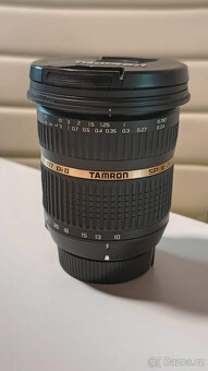 Zrcadlovka Nikon D7200 a hromada příslušenství - 14