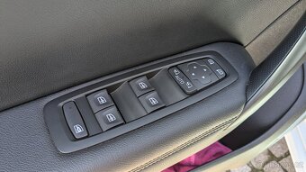 Renault Megáne GrandCoupe/1.5 dCi/81 kW - TOP stav - 14