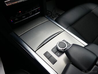 Mercedes-Benz E220 BlueTec 125kW 9G,Stav - 14