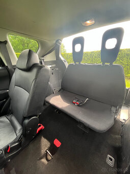 Mitsubishi Outlander 2,0 DI-D 103kw  (zamluveno) - 14