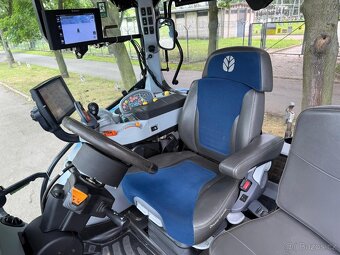 Zemědělský traktor New Holland T7.270 AutoCommand rok výroby - 14