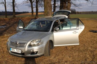 Toyota Avensis T25 r.v 2007 - 14