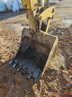 Traktorbagr Caterpillar 428D 4X4 + sbíjecí kladivo - 14