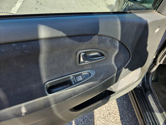 Volvo V40 Combi 1,8i Benzín, 90KW - 14